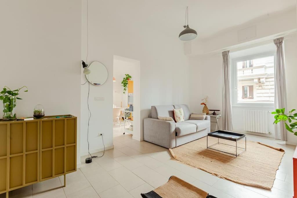 Apartment Moderno A Due Passi Dal Colosseo Rom